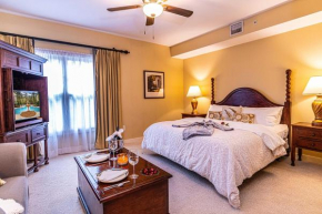 1st floor King Suite w kitchenette